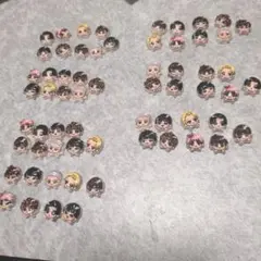 顔 ネイルパーツ 多数　9人