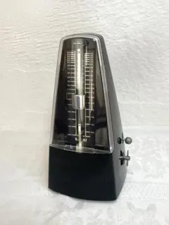 Item thumbnail for item b51a6b49-52b7-4103-a9be-f8d855cdfd26