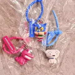 クレヨンしんちゃん カラフルマルチチャーム　　 アクション仮面しんちゃん　ガチャ