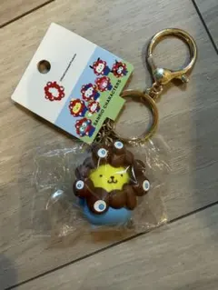 ミャクミャク　サンリオ　推しカラー　[ポムポムプリン] ミャクミャク サンリオ コラボ 推しカラー ポムポムプリン 黄 - メルカリ