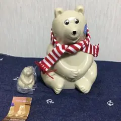 ポーラーベア　しろくま貯金箱　赤白マフラー