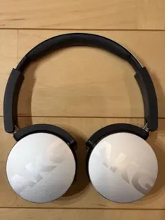 AKG Y50BT bluetooth ワイヤレスヘッドホンのサムネイル