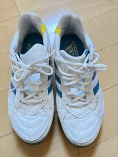adidas フットサルシューズ　25cm