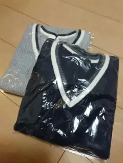 未使用 ユニクロ カシミヤ混 ニット セーター グレー