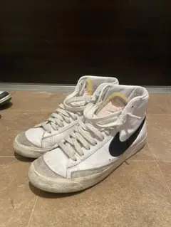 nike blazer mid ホワイト/ブラック
