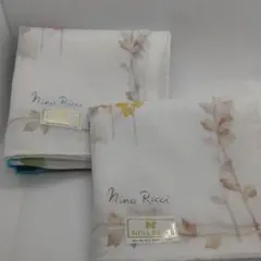 NINA RICCIハンカチ２枚セット