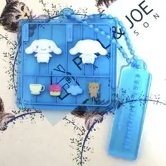 シナモロール　プラスチックモデル　アクリルキーチェーン　キーホルダー　シナモン