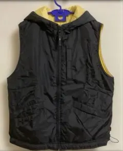 UNIQLO kids リバーシブルベスト　140センチ