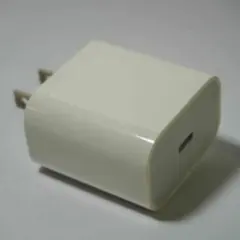Apple 純正 USB-C 電源アダプタ 20W 充電器