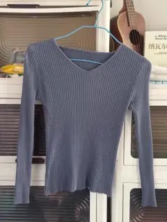 リブ編み グレー Vネック 長袖トップス