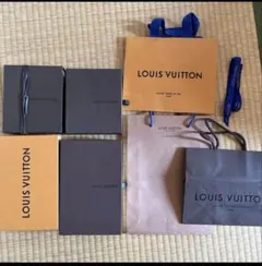 LOUIS VUITTON ボックスとバッグセット