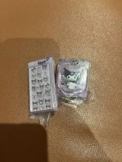 クロミ　ボンボンドロップミニチュアチャーム、パッケージミニチュアコレクション