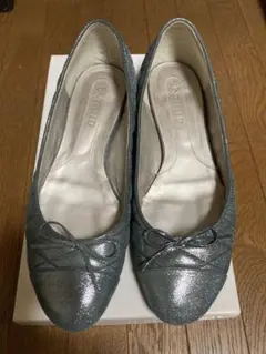 新品UNTITLEDフラットシューズ