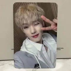 Item thumbnail for item 517900a5-2c72-4ee1-8ccf-1fe7bfa199fe