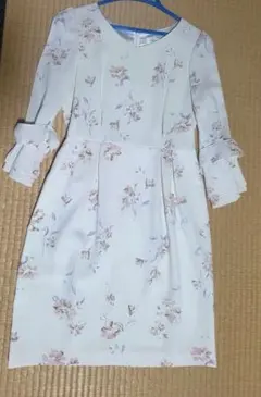 MISCH MASCH 花柄ワンピース ひざ丈 七分袖のサムネイル
