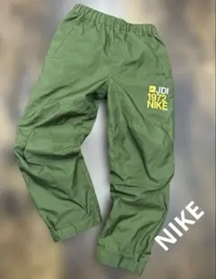 美品　ナイキ　NIKE 120 カーゴパンツ　防寒　ウインドパンツ