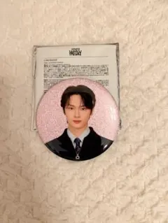 SEVENTEEN HOLIDAY 缶バッチ　ジュン