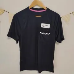 Sサイズ ナイキ Tシャツ ドライ シャツ 黒　トレーニング　ランニング