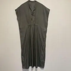 コムサイズム　フレンチスリーブ　ロング　ワンピース　Ｆ　カーキ　体型カバー
