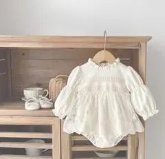 【未使用】韓国子供服　ホワイト レースロンパース 3-6M