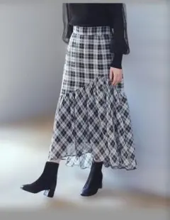 イレヘムチェックスカート　Мサイズ