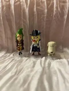 ワンピの実　バルトロメオ、キャベンディッシュ、シュシュ