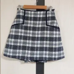 SNIDEL　チェック柄インパン付きスカート