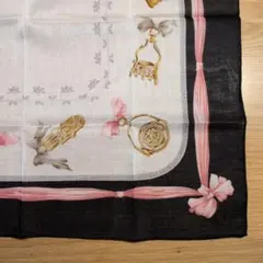 装飾品プリントハンカチ 約47cm