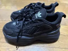 Ozgaia adidas Originals 23.5 黒