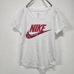 NIKE【ナイキ】半袖　Tシャツ　デカロゴ　スウッシュ　キッズ　130