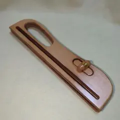 持ち手　バッグ手口　鍵付き　薄茶色　木製