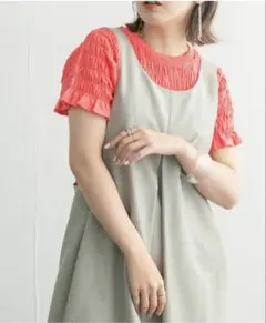 KBF シャーリングプチフリルTEE トップス　半袖