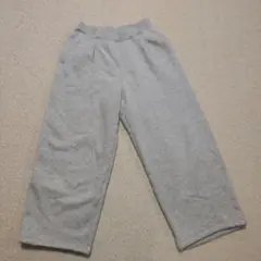 ユニクロ　スウェット内ボアパンツ★１４０センチ
