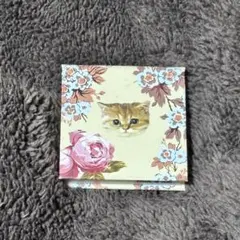 PAUL & JOE アイシャドウパレット