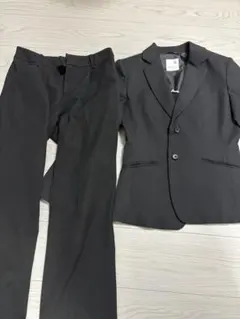黒のパンツスーツ上下 レディース
