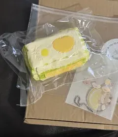 LuLu鹿 スクイーズ レモンケーキ クリーム ケーキ