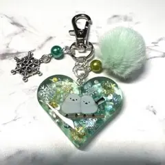 6691☆ シマエナガ　キーホルダー　チャーム　レジン　ハンドメイド