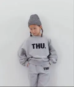 THU. ロゴ スウェットトレーナー 130cm グレー
