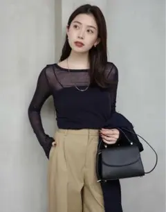 新品未使用タグ付き　anuans シアーコンパクトロングTシャツのサムネイル