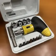 Item thumbnail for item 3c2e39cb-8009-44dd-b9d9-ecfeb4d4a28e