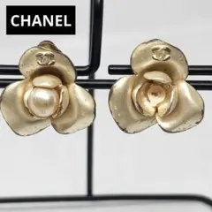 CHANEL シャネル カメリア イヤリング ココマーク パール プレート 耳