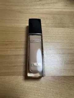 Dior ディオールスキンフォーエヴァーコレクトコンシーラー