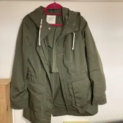 アバクロ、新品、限定品フード付きオリーブグリーンミリタリージャケット