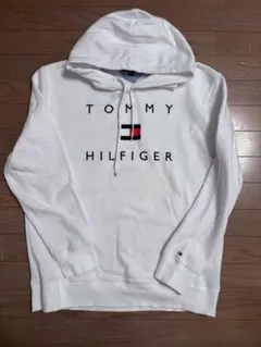 未使用品 TOMMY HILFIGER 白 パーカー XLサイズ