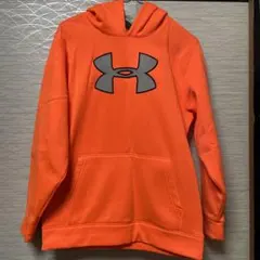 under armorパーカー蛍光オレンジ YXL150〜160センチ前後