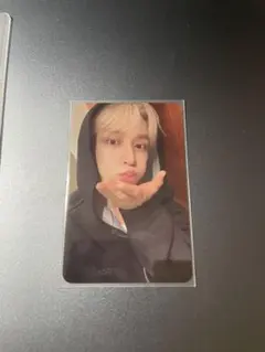 ZB1 ゼベワン ジウン ktown4u ラキドロ トレカ