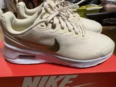 NIKE Air Max NUAXIS ベージュ スニーカー