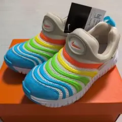 希少品☆新品未使用 NIKEナイキ DYNAMO FREE スニーカー 20cmのサムネイル