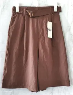 【新品未使用】タグ付き　GU バミューダパンツ　ベルト付き　サイズS