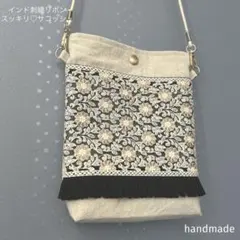 インド刺繍リボン　ポシェット　ポーチ　ショルダーバッグ　インド刺繍バッグ